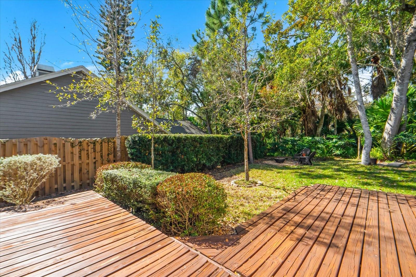 Listing photo id 52 for 344 Cascade Lane