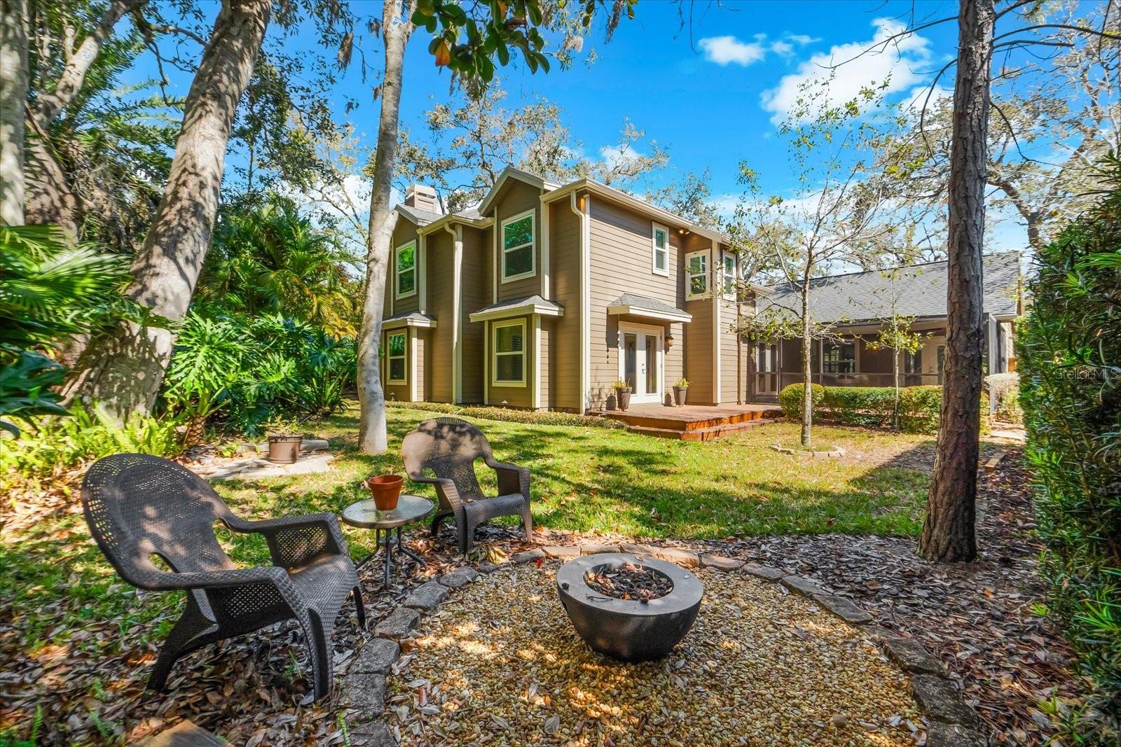 Listing photo id 54 for 344 Cascade Lane