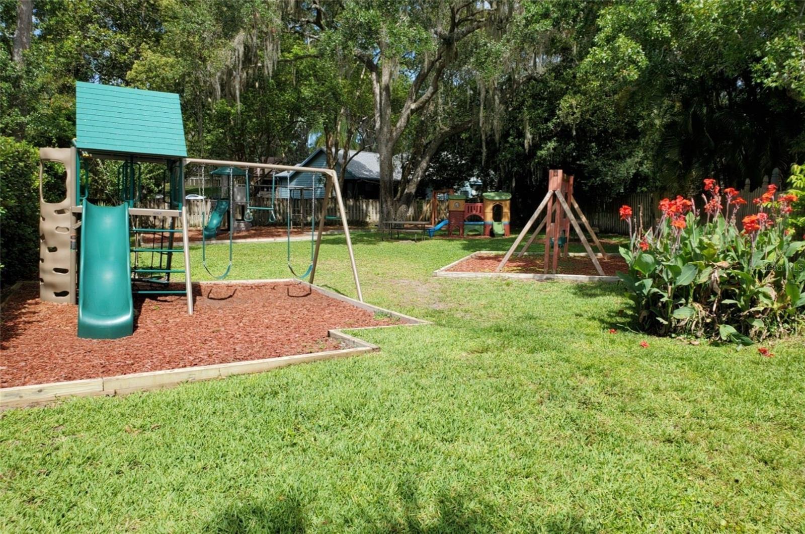 Listing photo id 65 for 344 Cascade Lane