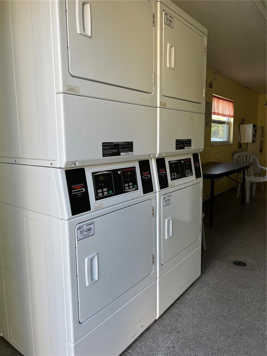 Image 16 of 17 For 5521 Bay Boulevard 202