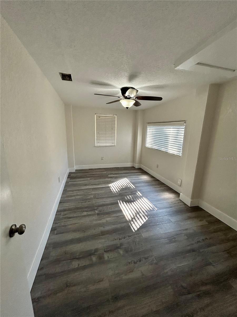 Image 15 of 23 For 18812 Carr Drive C