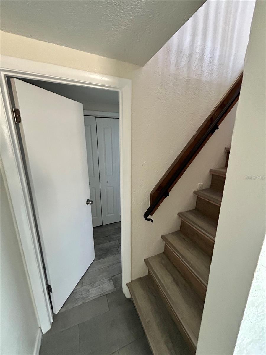 Image 18 of 23 For 18812 Carr Drive C