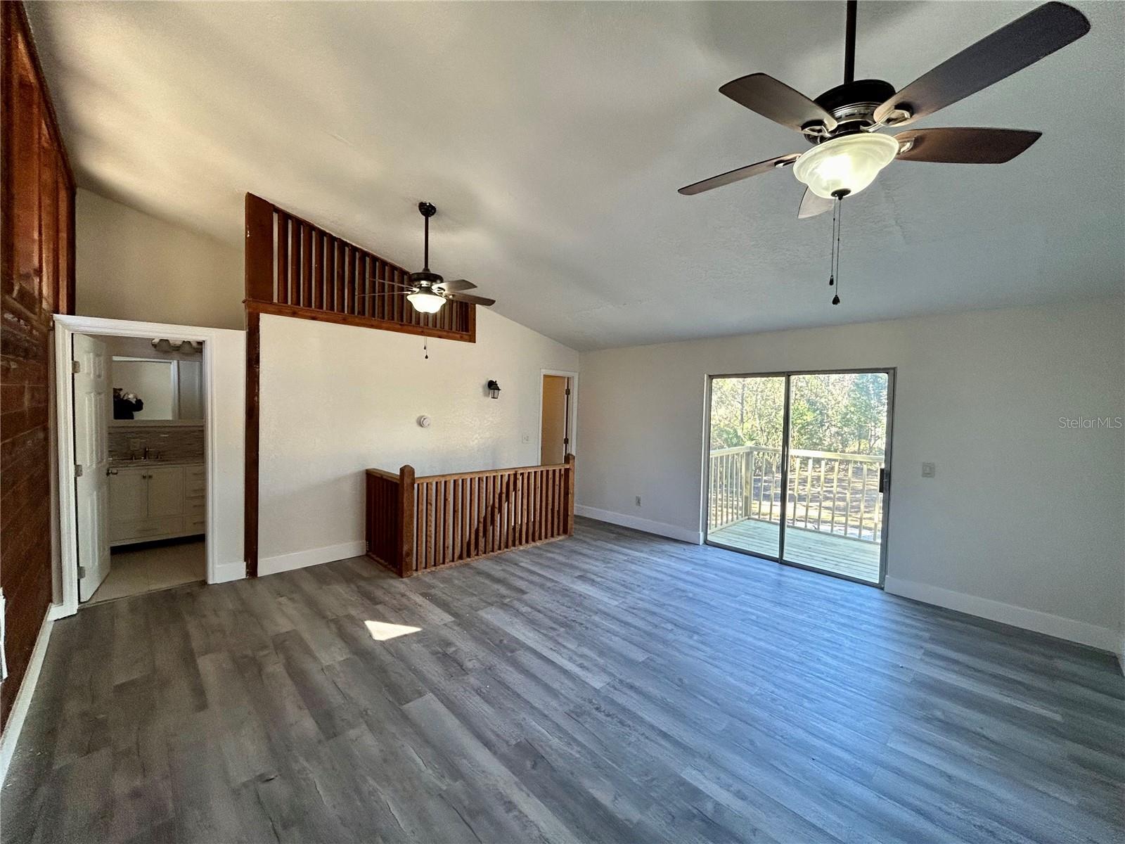 Image 9 of 23 For 18812 Carr Drive C