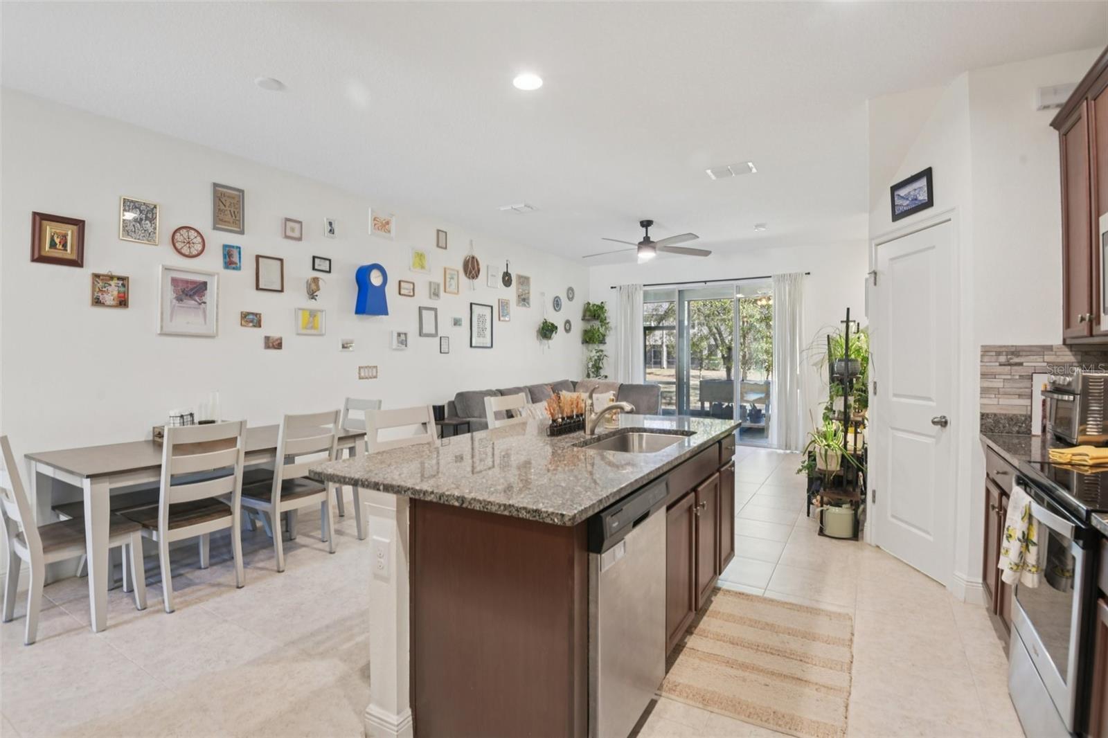 Image 9 of 46 For 14217 Pondhawk Lane