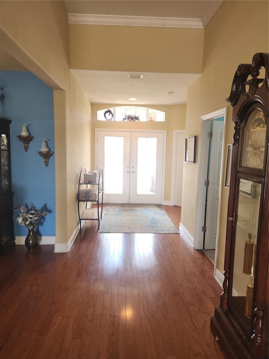 Image 13 of 49 For 5810 Candytuft Place