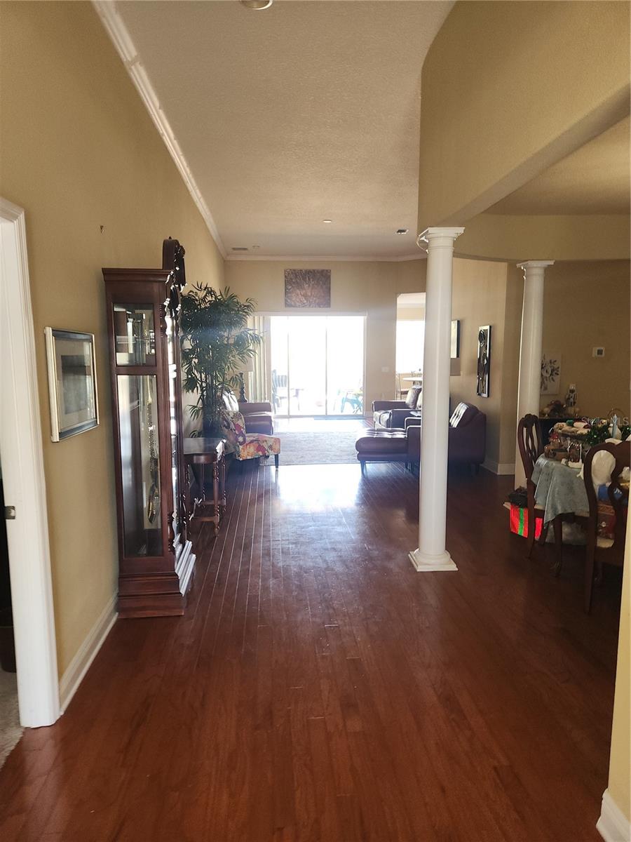 Image 14 of 49 For 5810 Candytuft Place