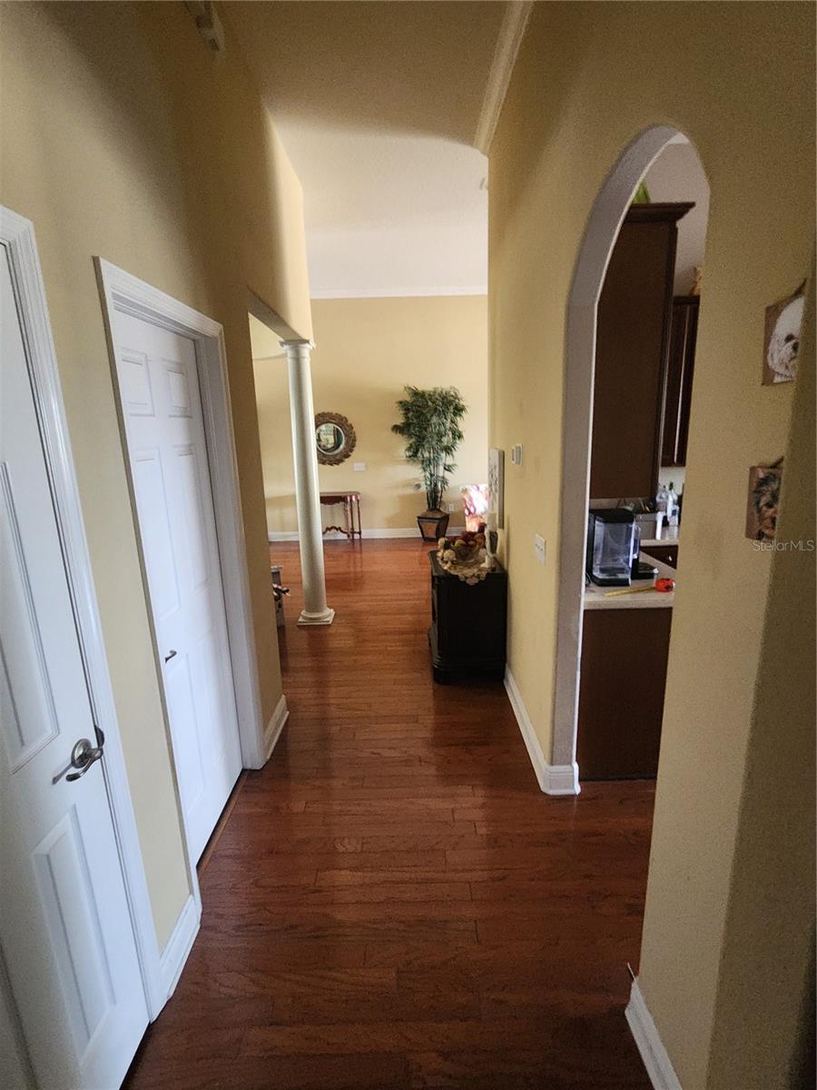 Image 18 of 49 For 5810 Candytuft Place