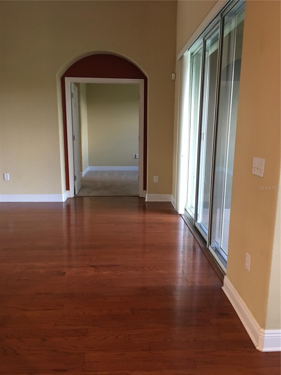 Image 19 of 49 For 5810 Candytuft Place