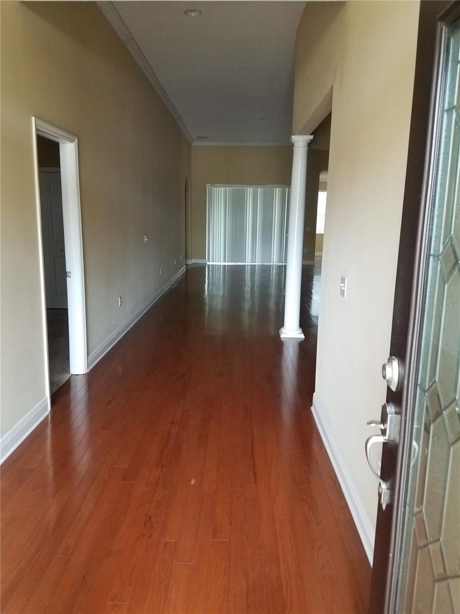 Image 6 of 49 For 5810 Candytuft Place