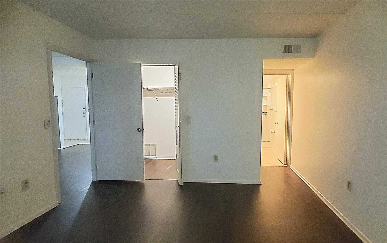 Listing photo id 20 for 103 Meadow Lane 103