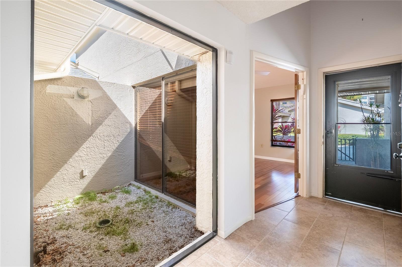 Image 12 of 53 For 1312 Pasadena Avenue S 16