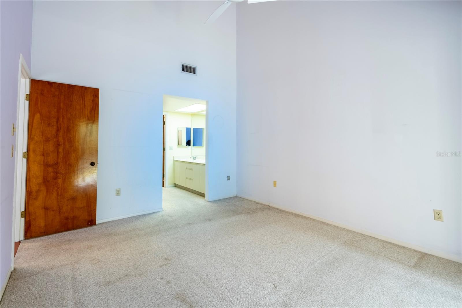 Image 24 of 53 For 1312 Pasadena Avenue S 16