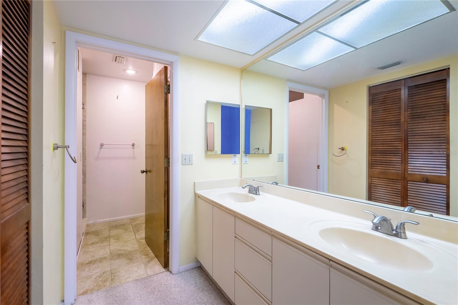 Image 25 of 53 For 1312 Pasadena Avenue S 16