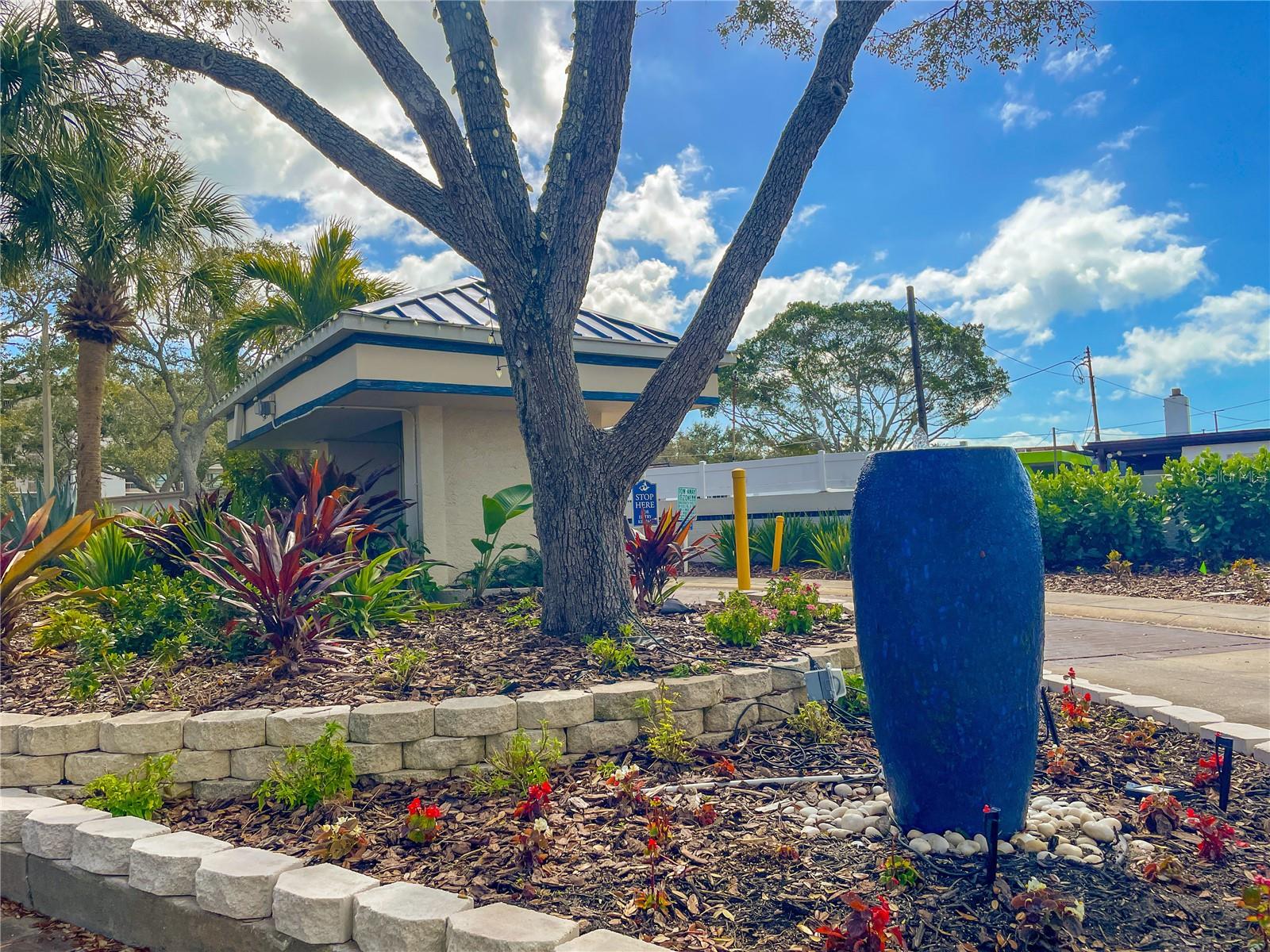 Image 32 of 53 For 1312 Pasadena Avenue S 16