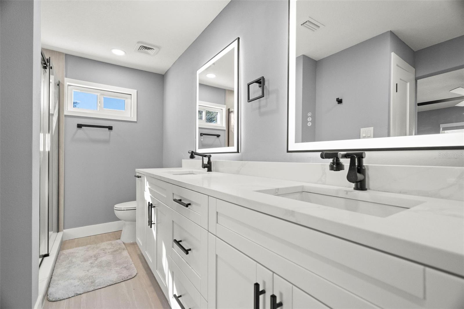 Image 15 of 38 For 232 Pinecrest Drive