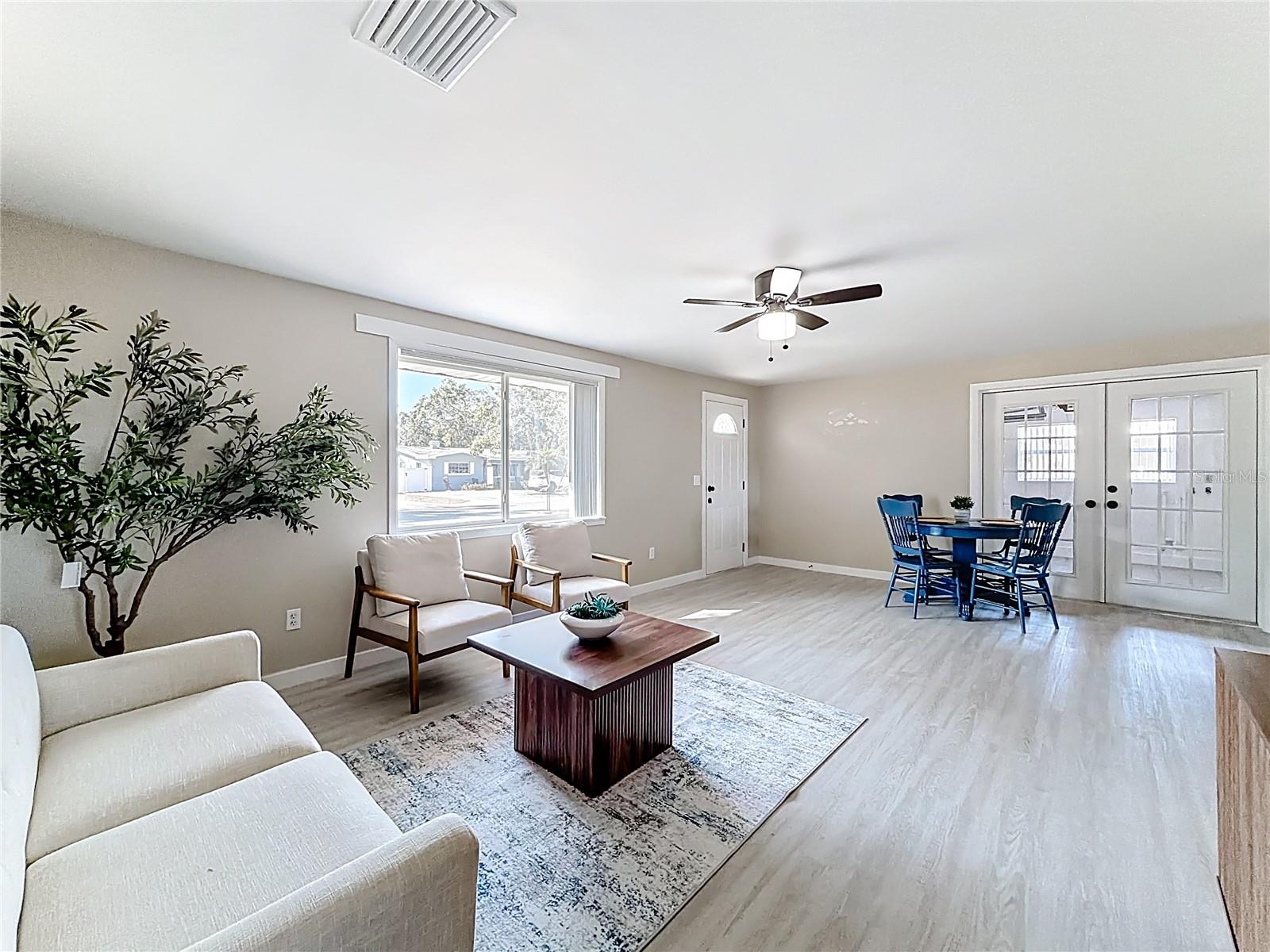 Image 4 of 23 For 1569 Haven Drive