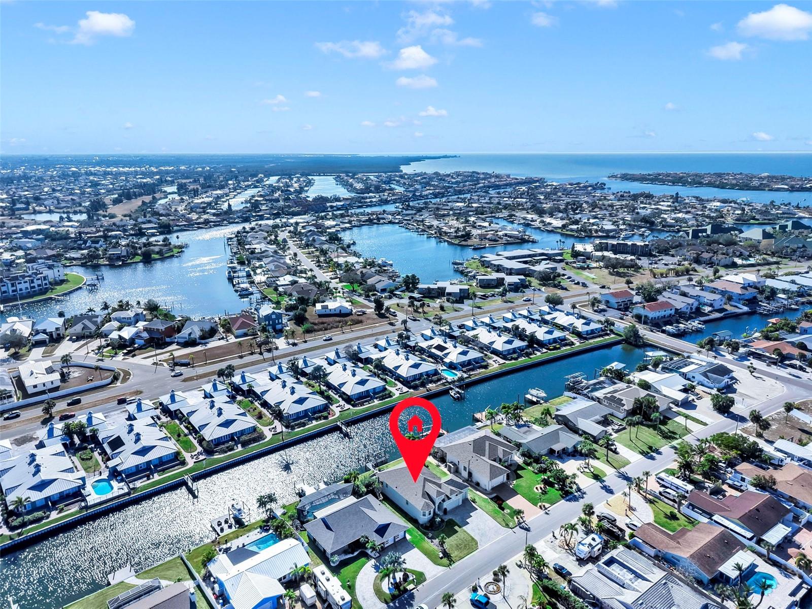 Image 40 of 41 For 916 Spindle Palm Way