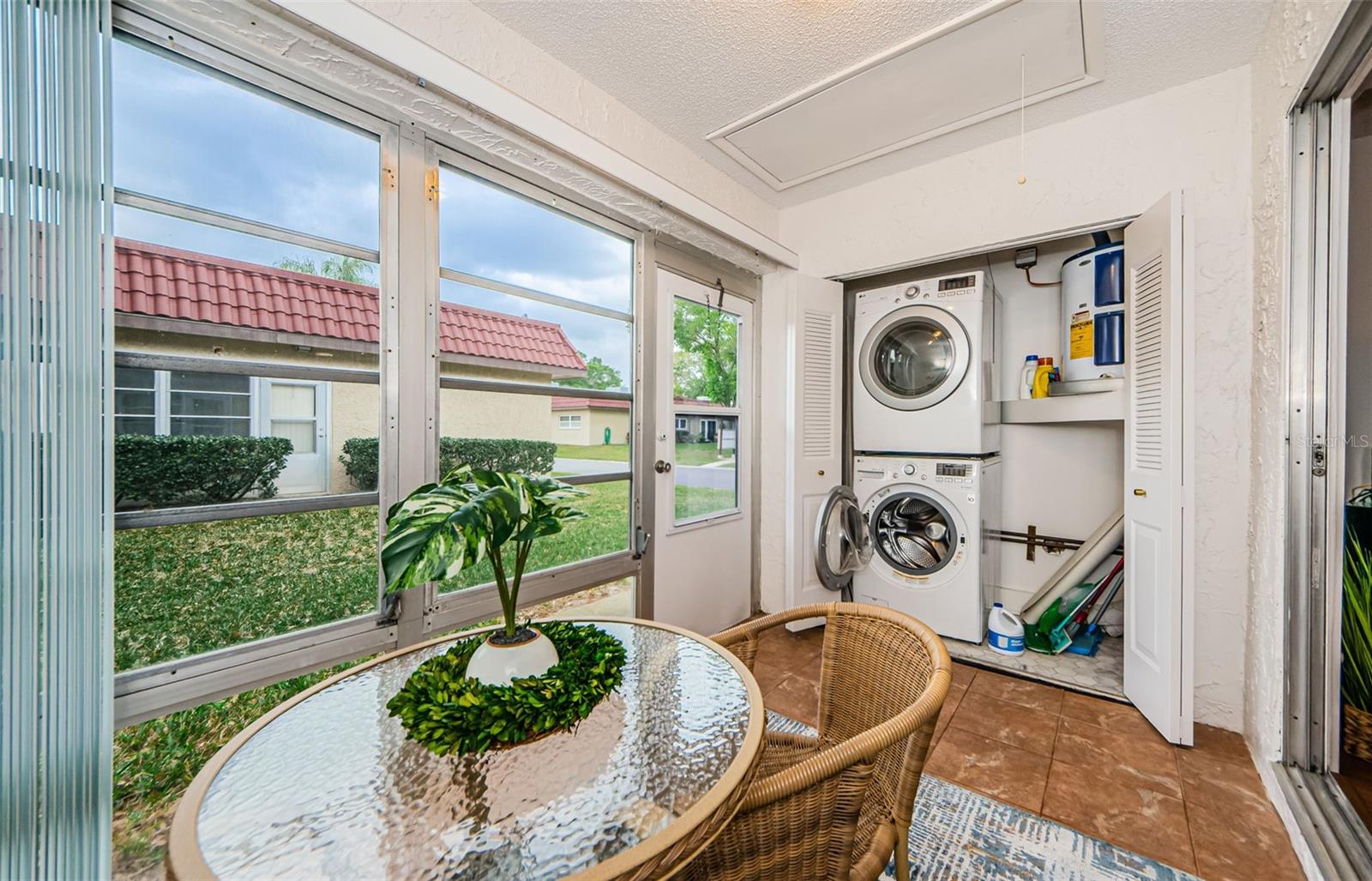 Image 29 of 39 For 601 Hercules Avenue 508