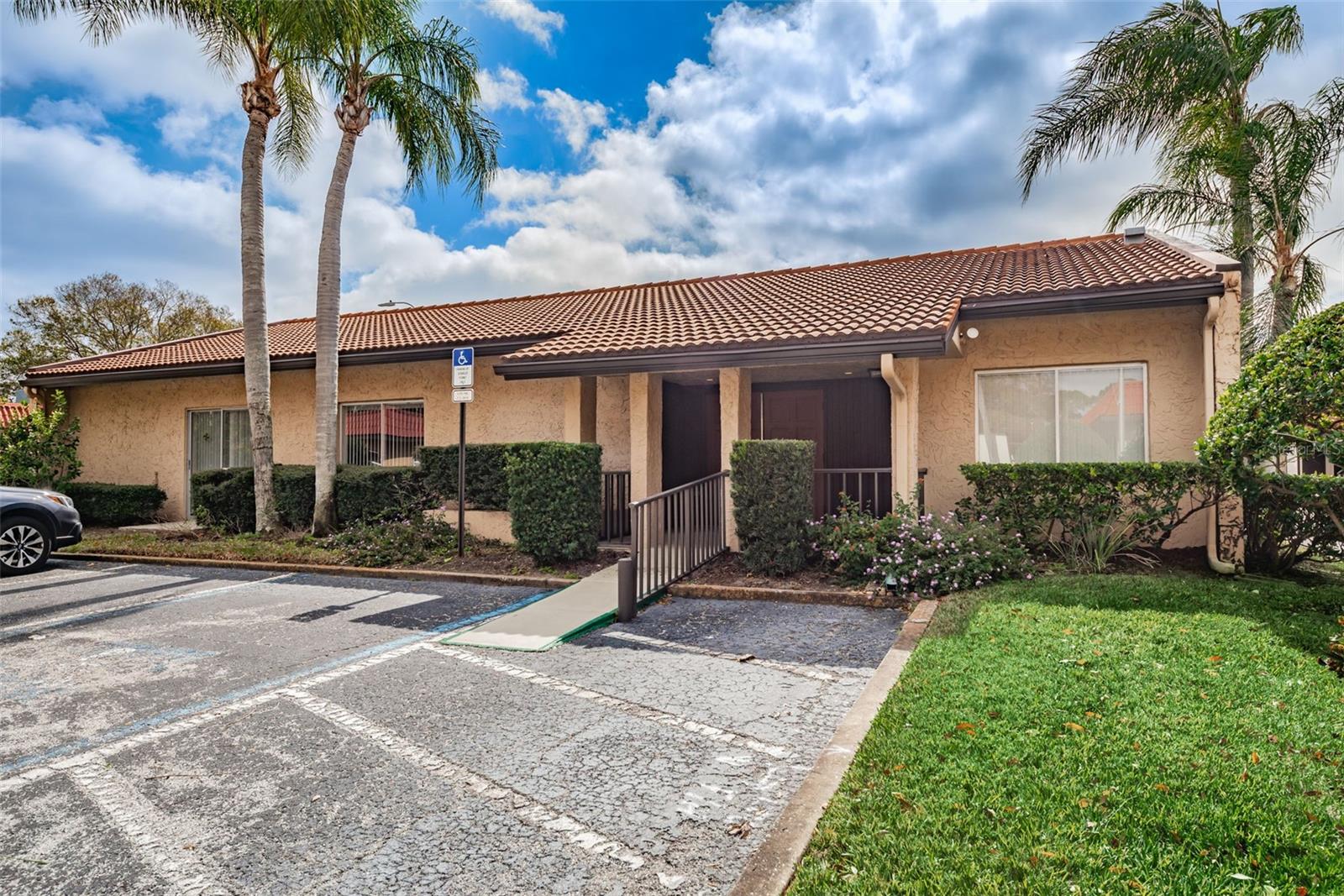 Image 32 of 39 For 601 Hercules Avenue 508