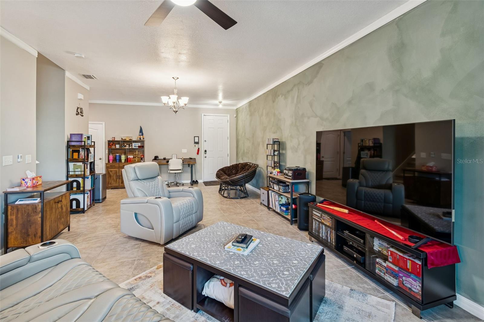 Image 8 of 33 For 13211 Canopy Creek Drive