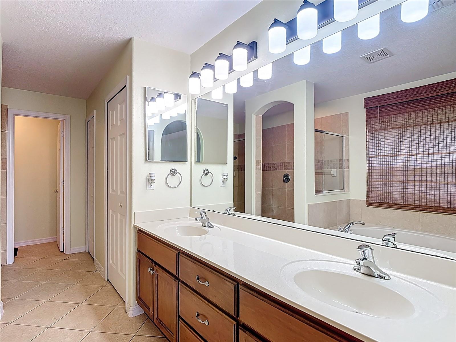 Image 50 of 77 For 1770 Mohave Court