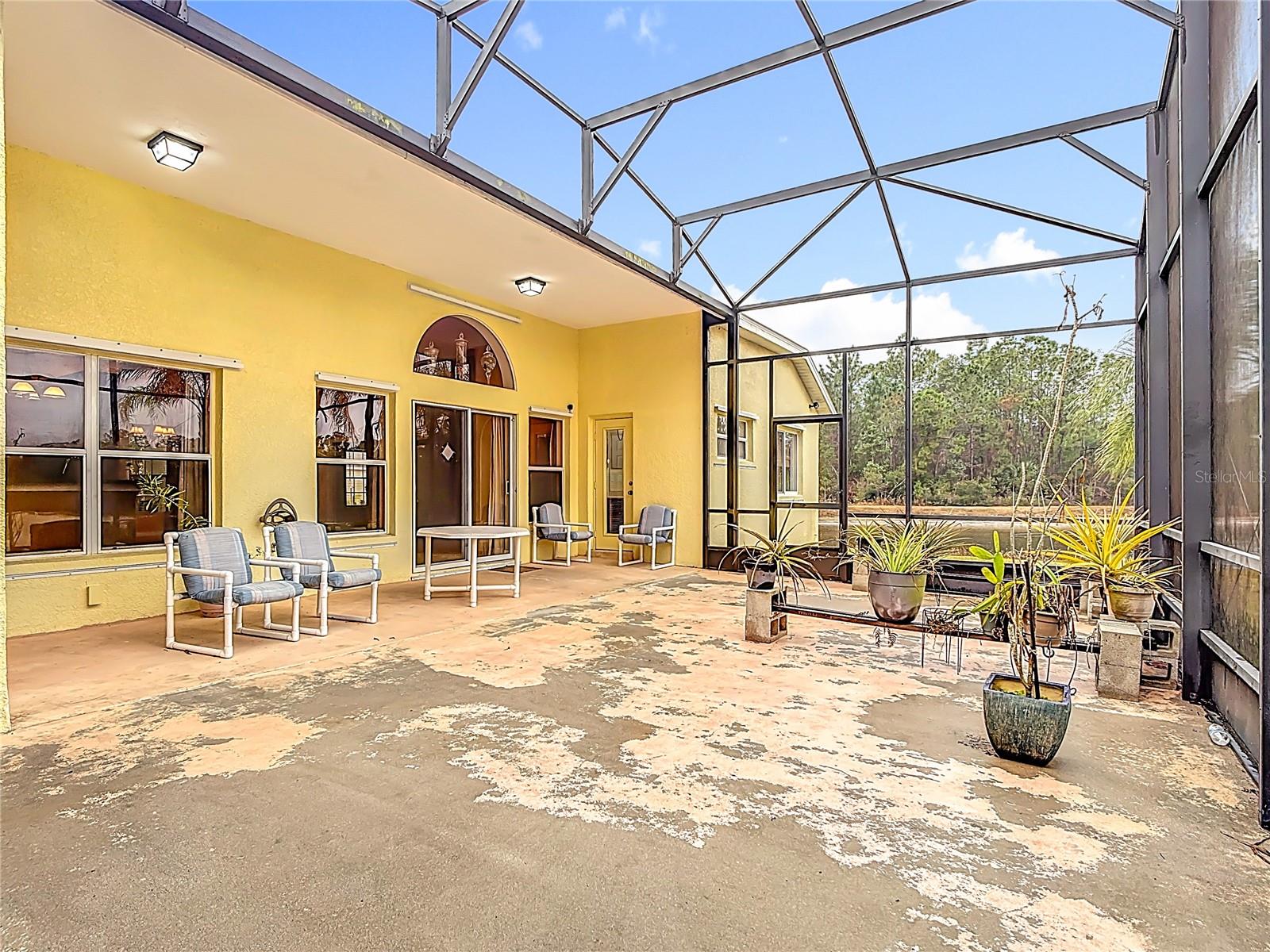 Image 62 of 77 For 1770 Mohave Court