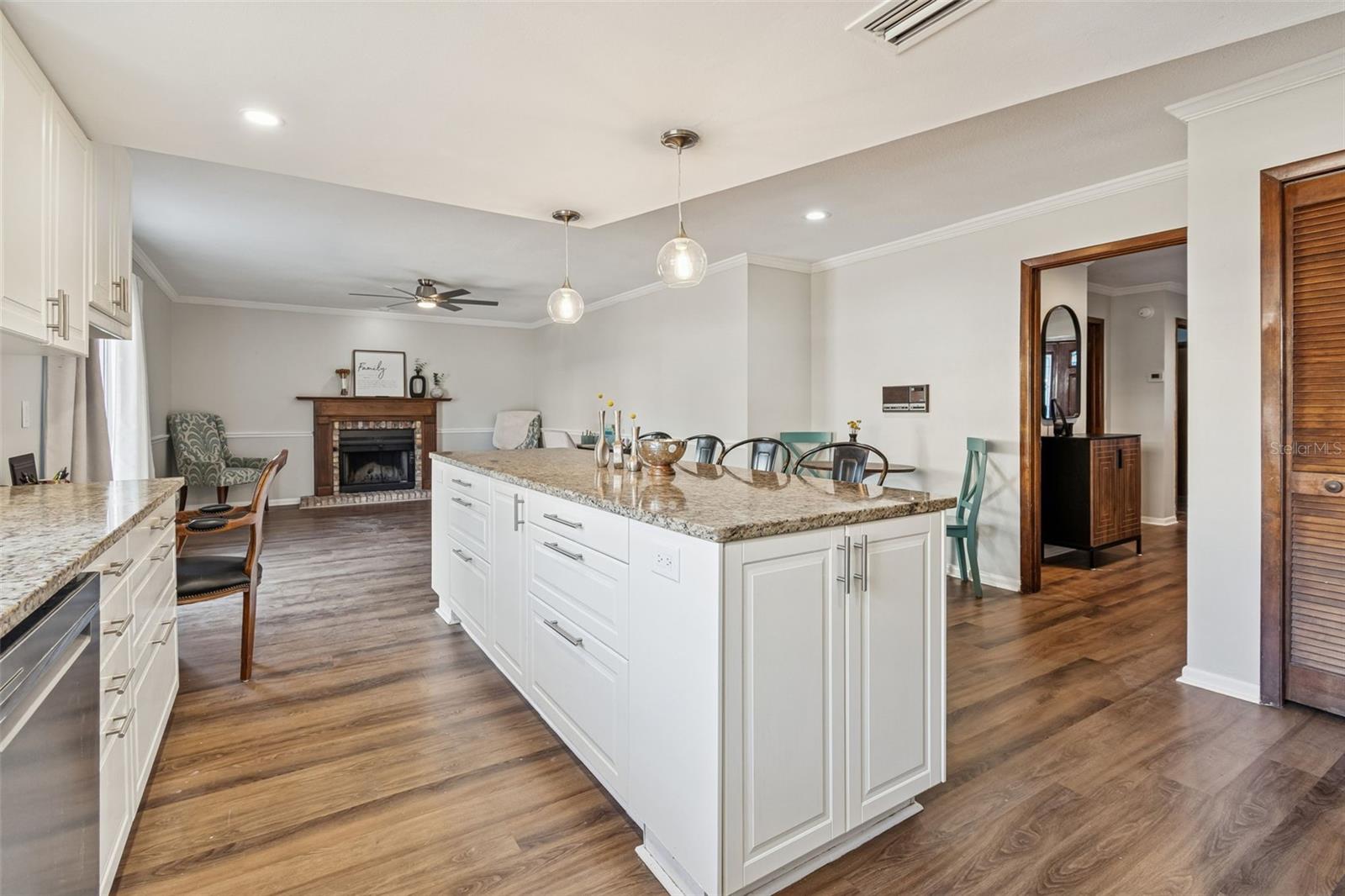 Image 12 of 40 For 8605 Leighton Drive