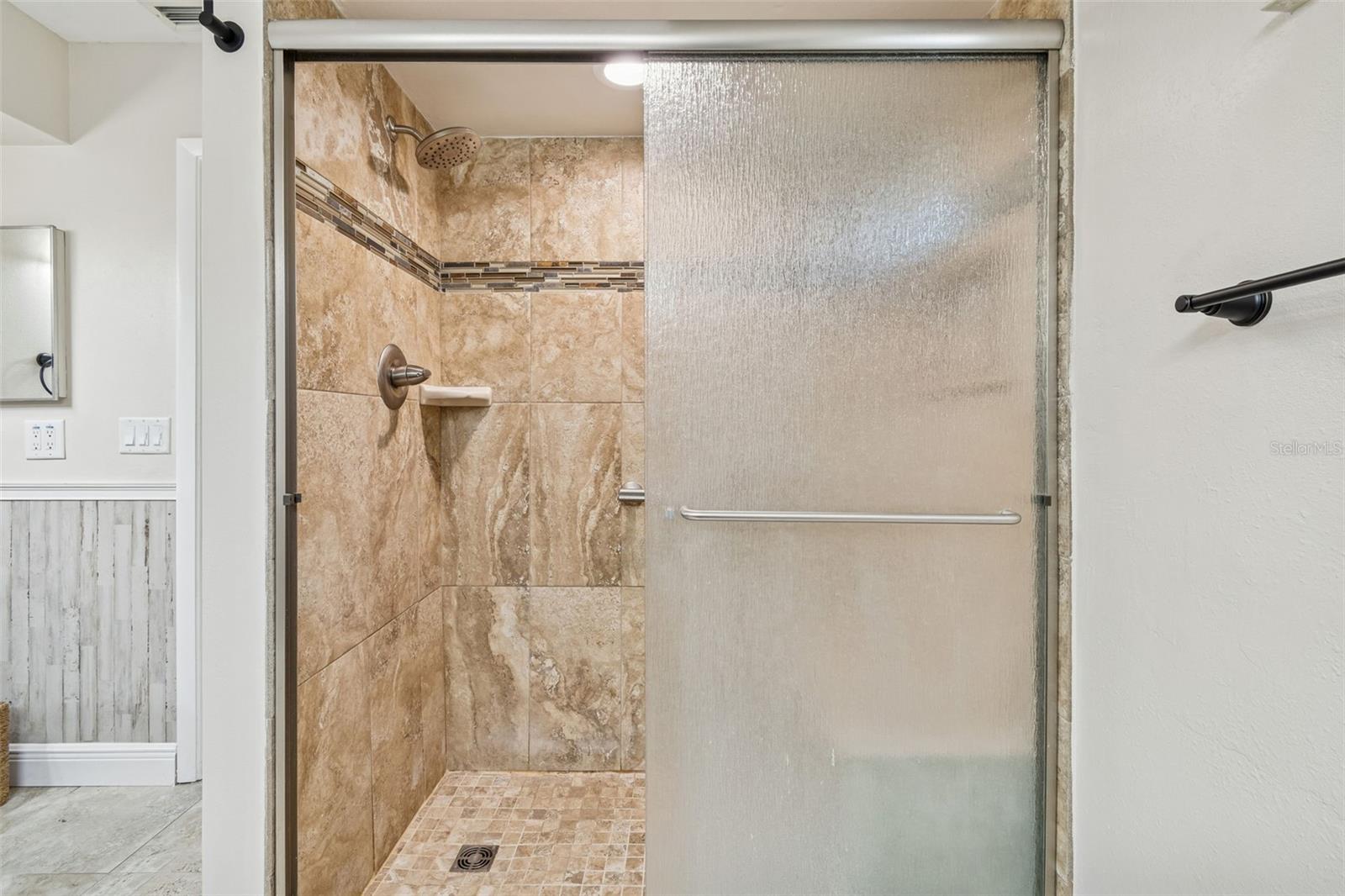 Image 24 of 40 For 8605 Leighton Drive