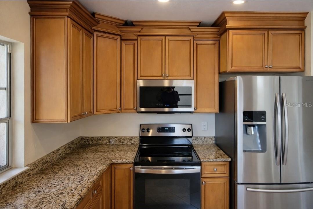 Image 8 of 30 For 2741 Foxfire Court D