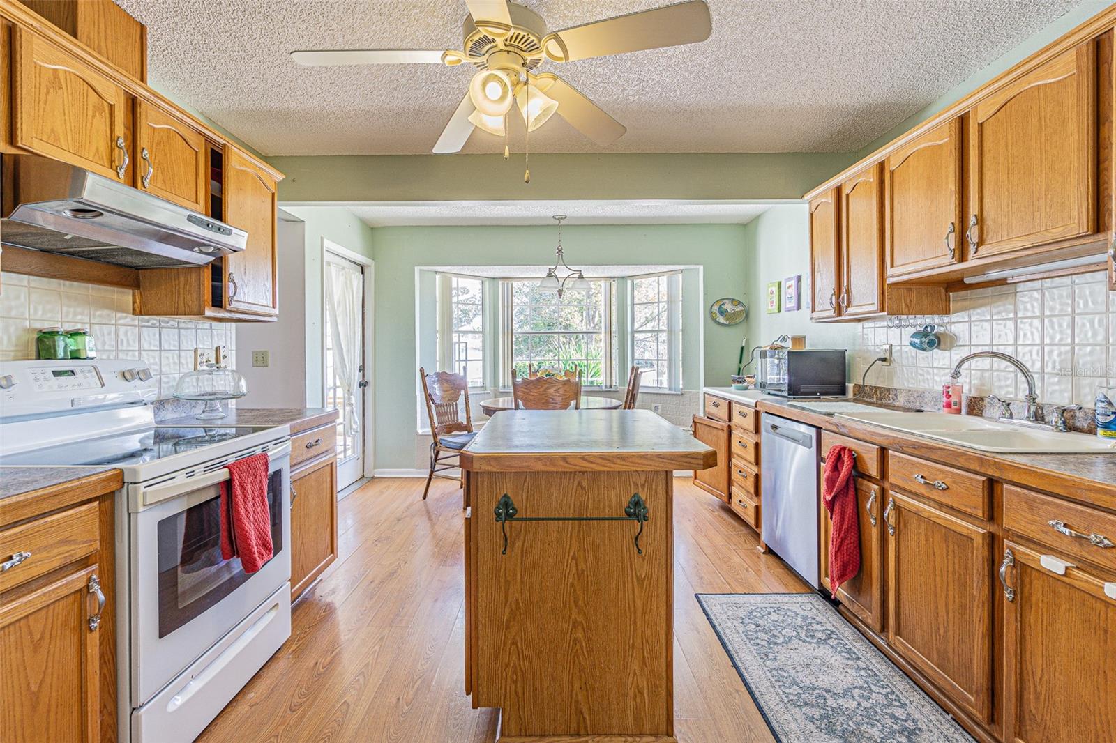 Image 9 of 25 For 6056 Schalekamp Drive