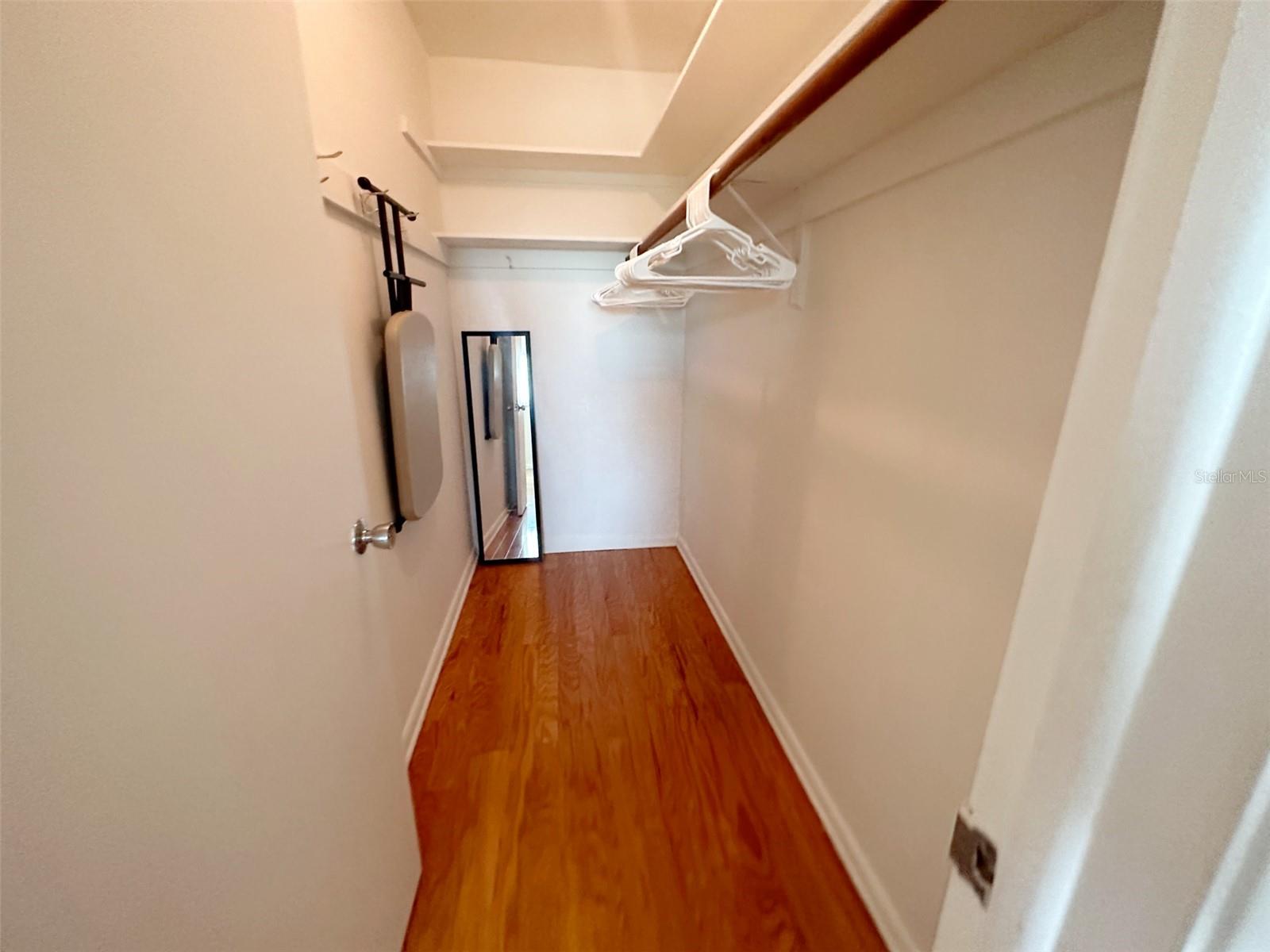 Image 9 of 15 For 1819 Shore Drive S 307