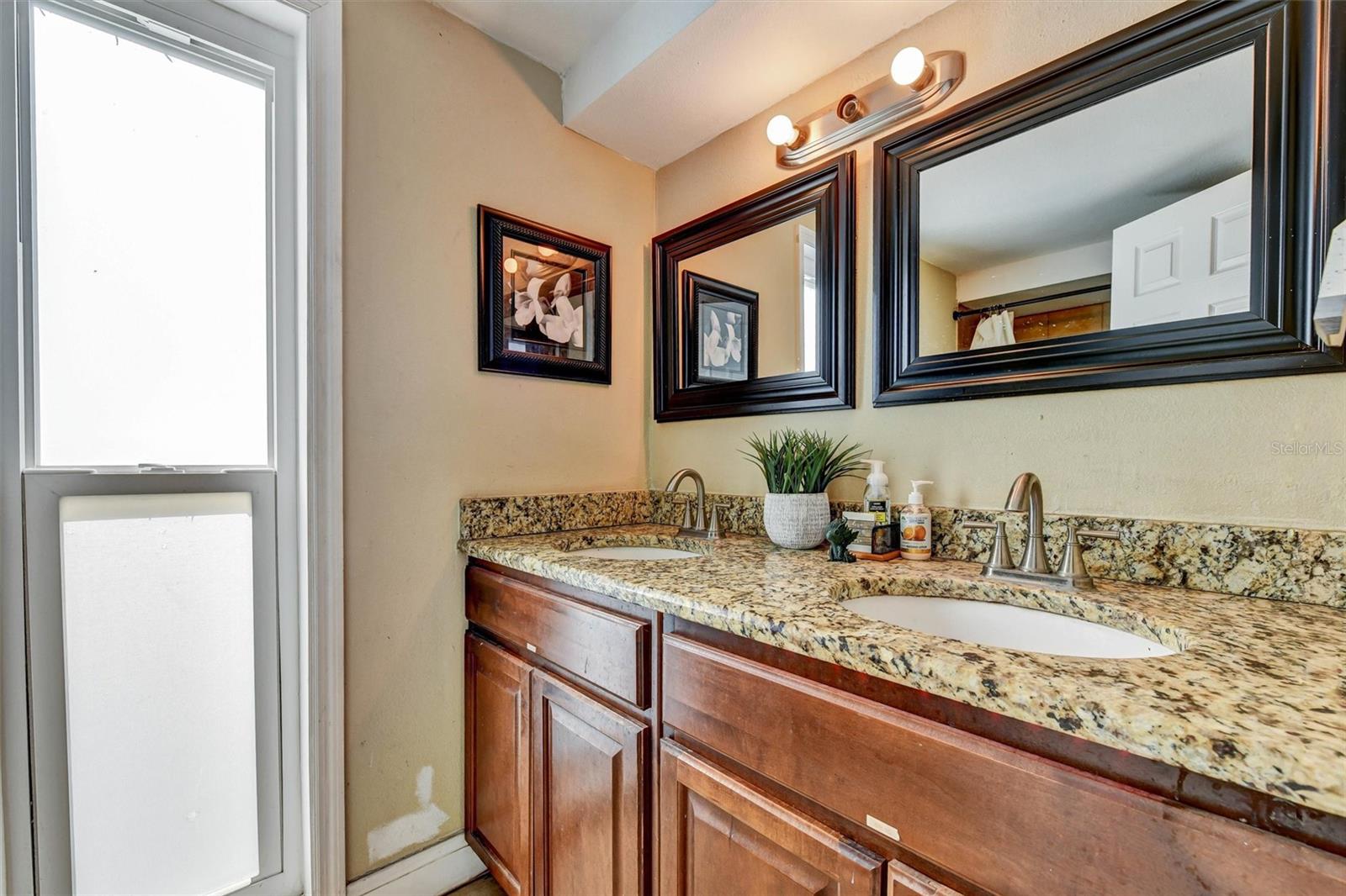 Image 11 of 19 For 9301 Lido Lane