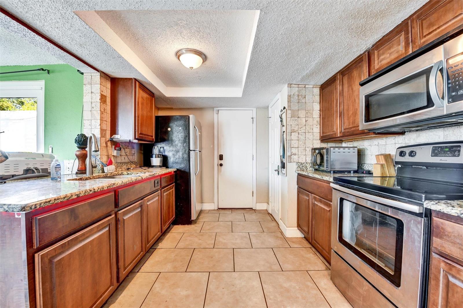 Image 6 of 19 For 9301 Lido Lane