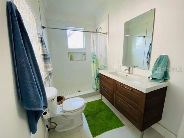 Image 9 of 23 For 2527 4th Avenue N