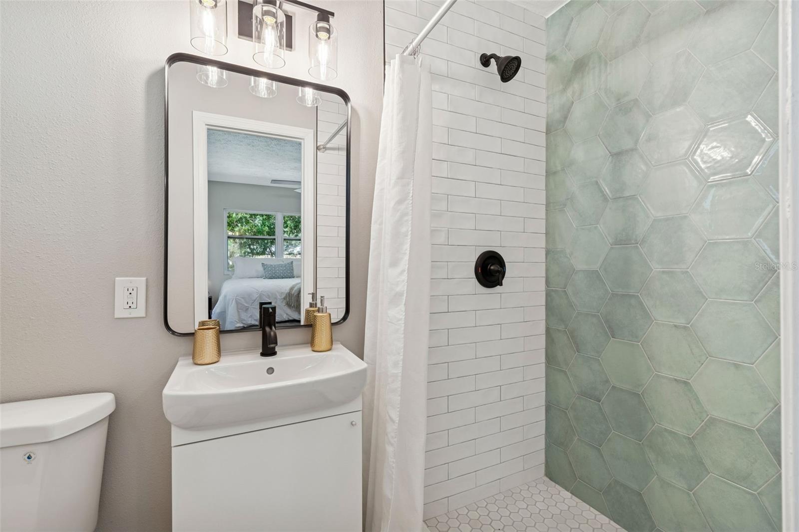 Image 23 of 32 For 12105 53rd Street