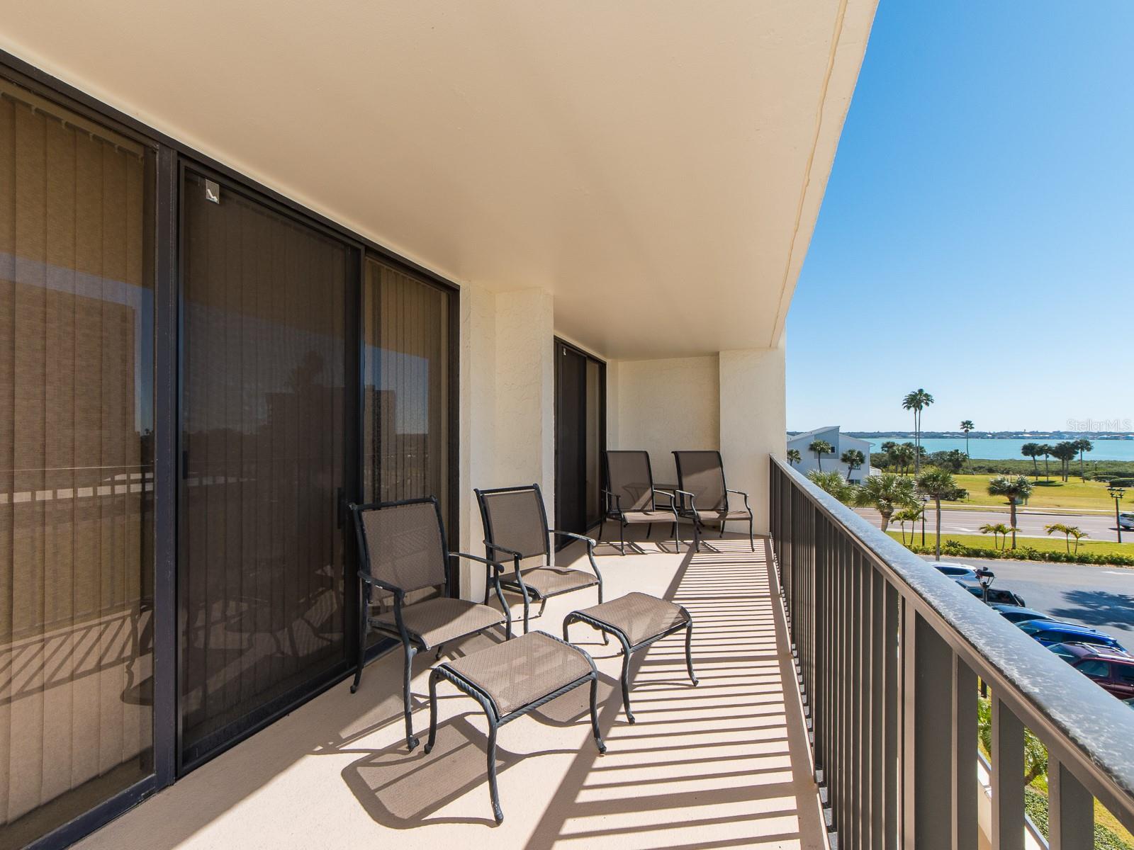 Image 12 of 43 For 1460 Gulf Boulevard 312