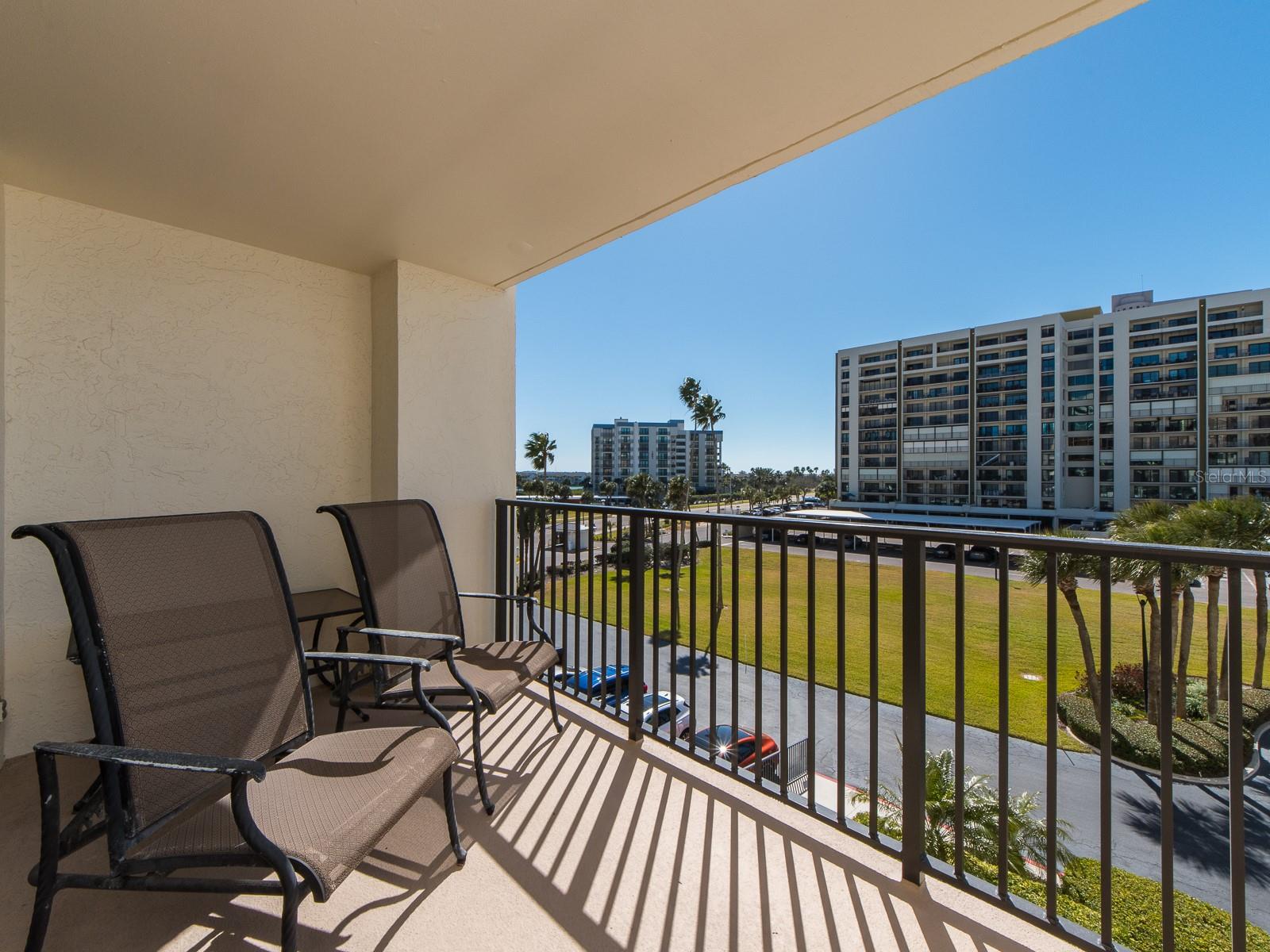 Image 21 of 43 For 1460 Gulf Boulevard 312