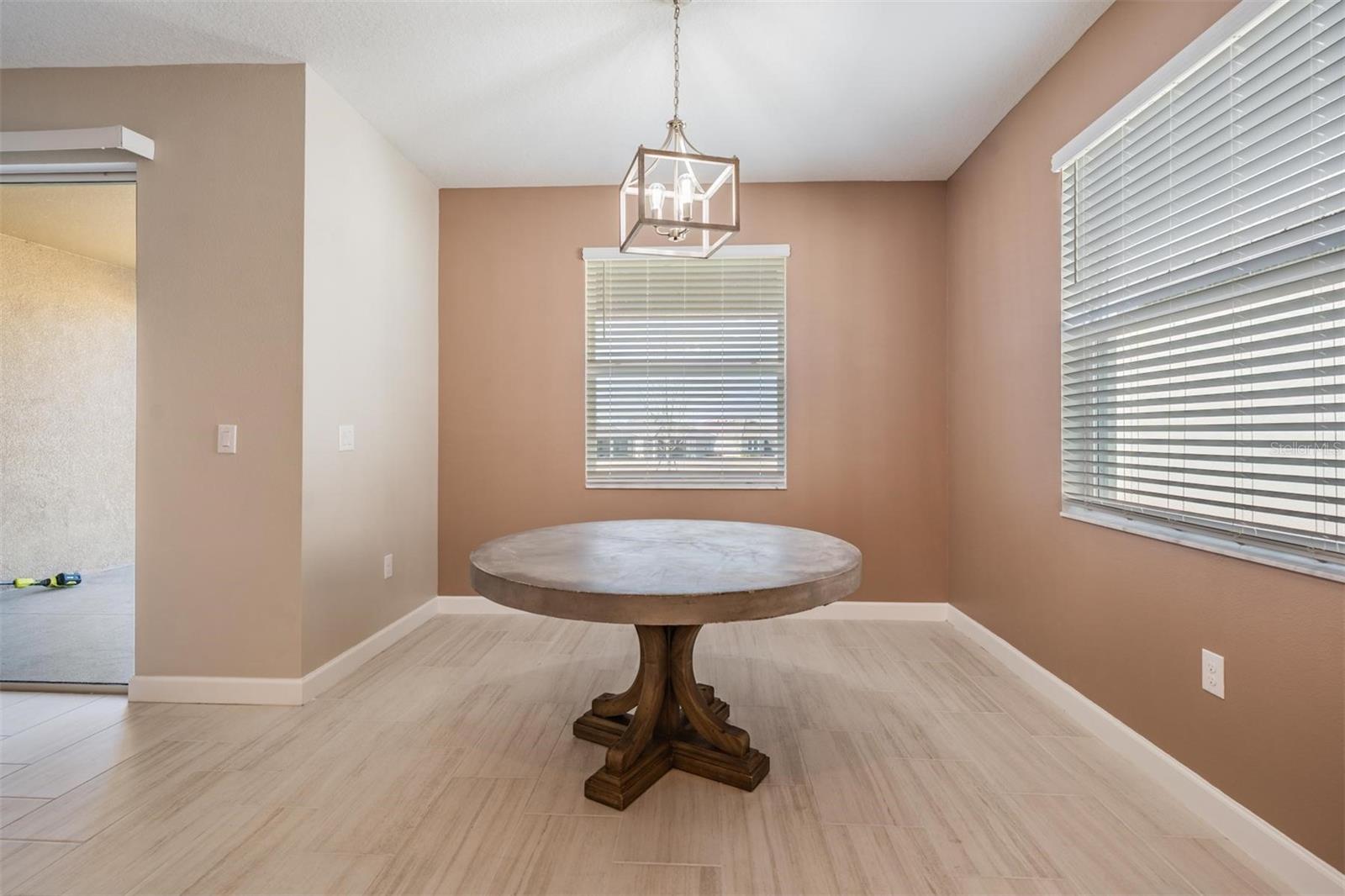 Image 10 of 78 For 10515 Gable Dig Loop