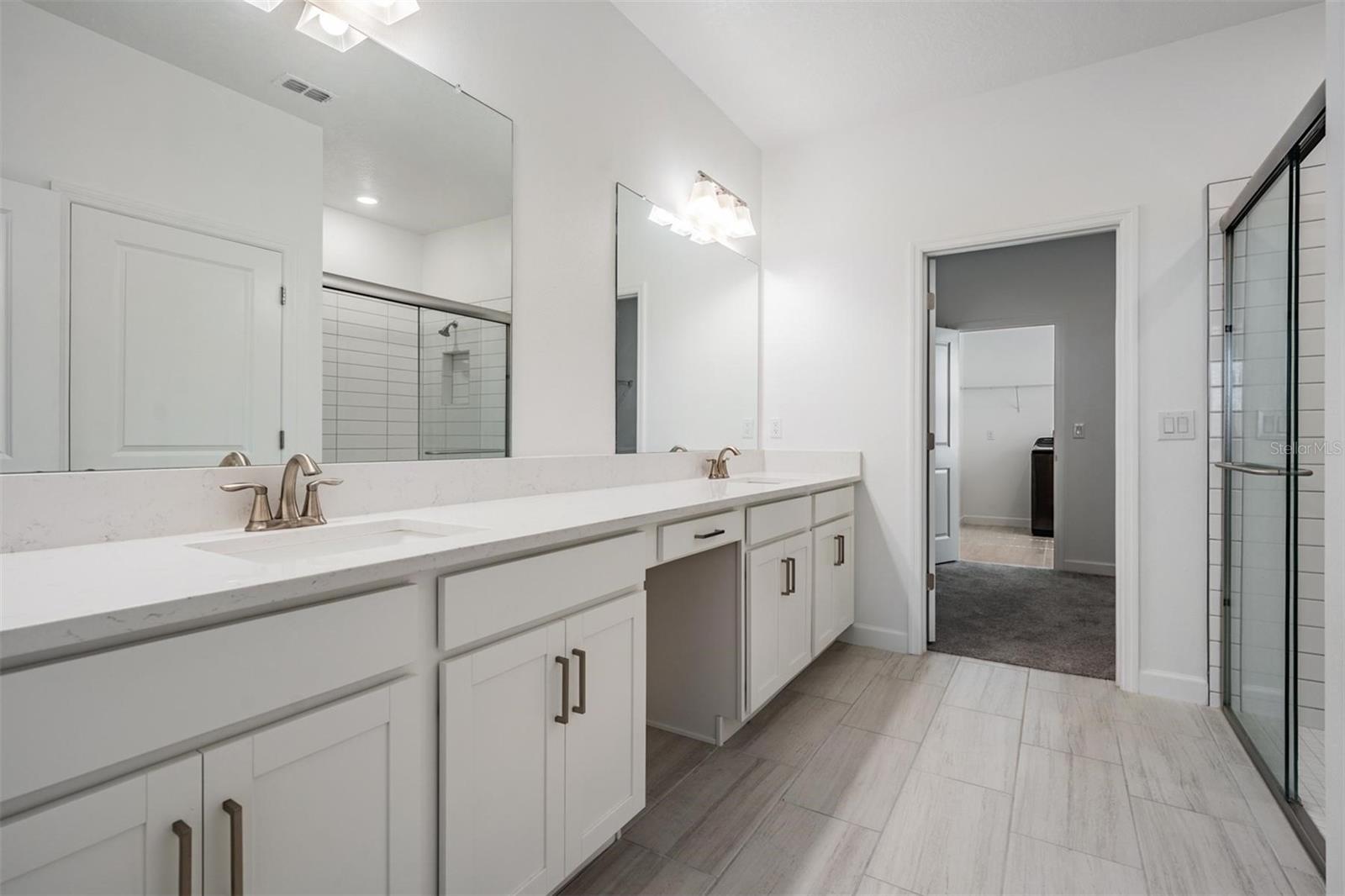 Image 17 of 78 For 10515 Gable Dig Loop