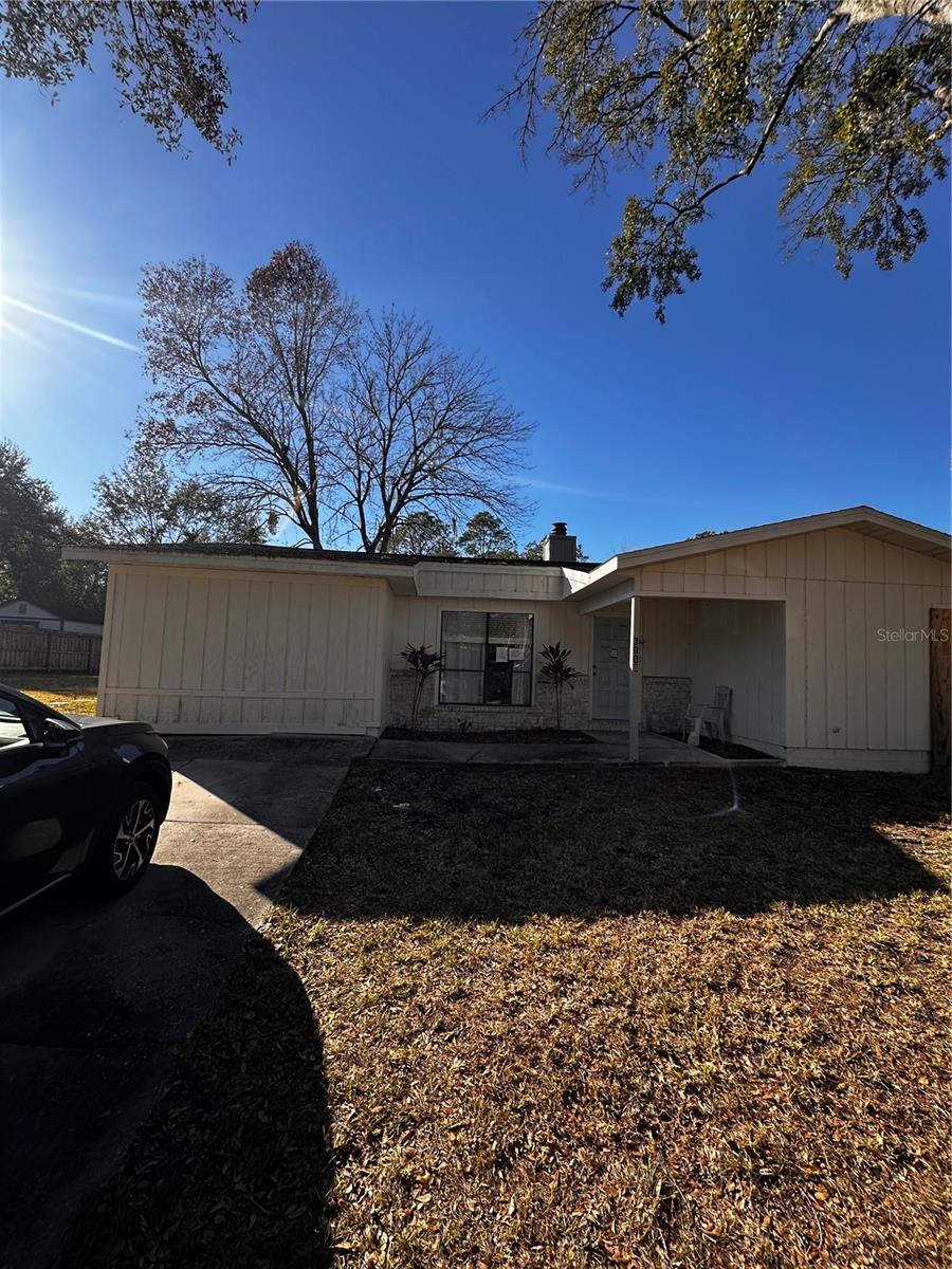 Listing Details for 6110 30th Terrace, GAINESVILLE, FL 32653