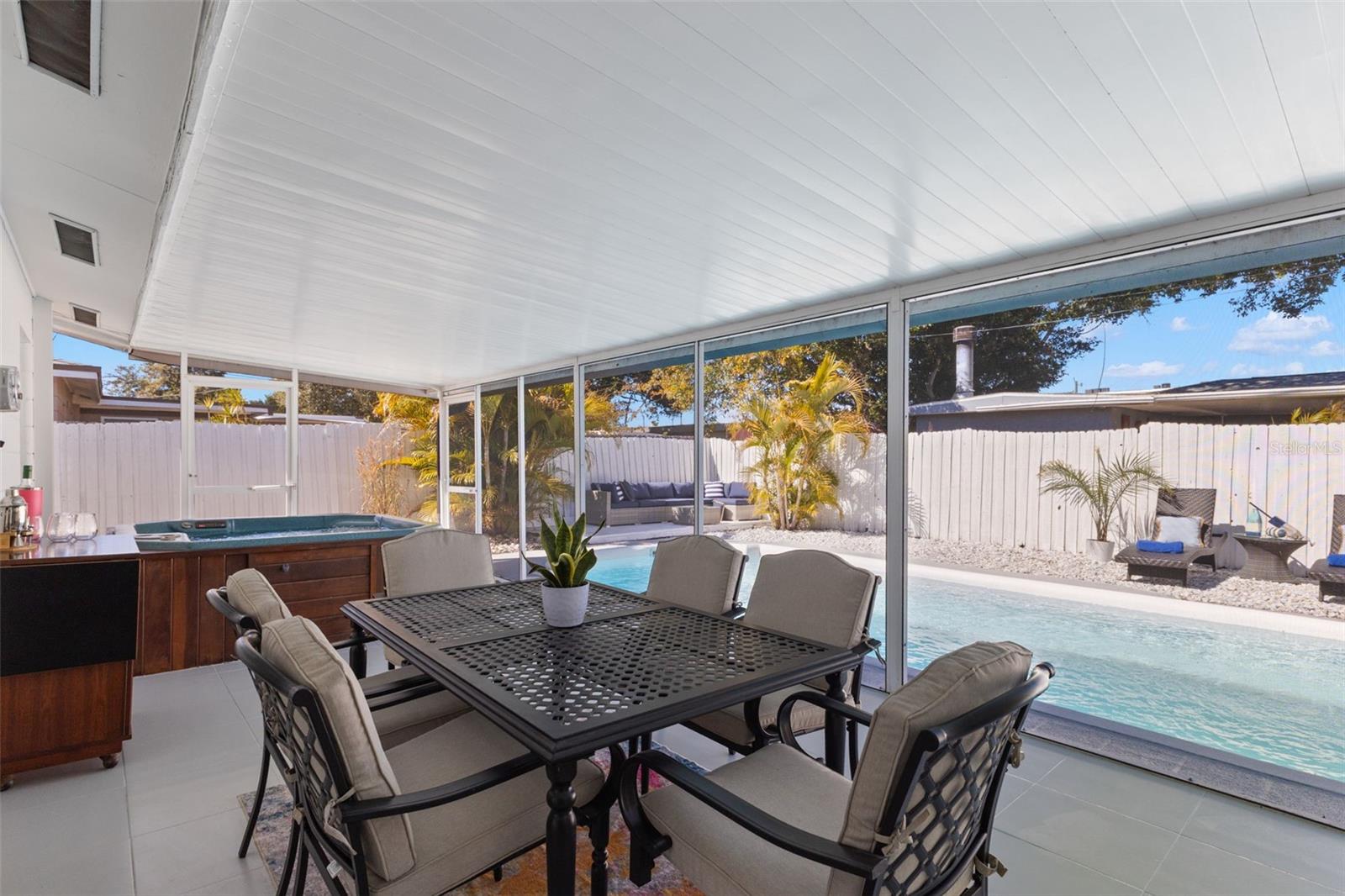 Image 14 of 29 For 6419 43rd Avenue N