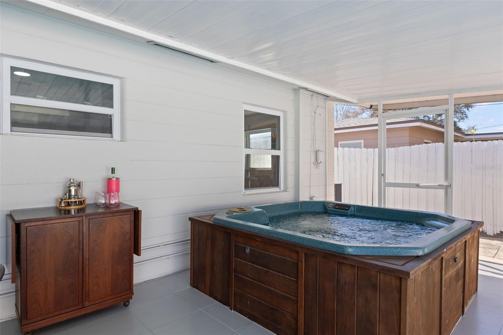 Image 15 of 29 For 6419 43rd Avenue N