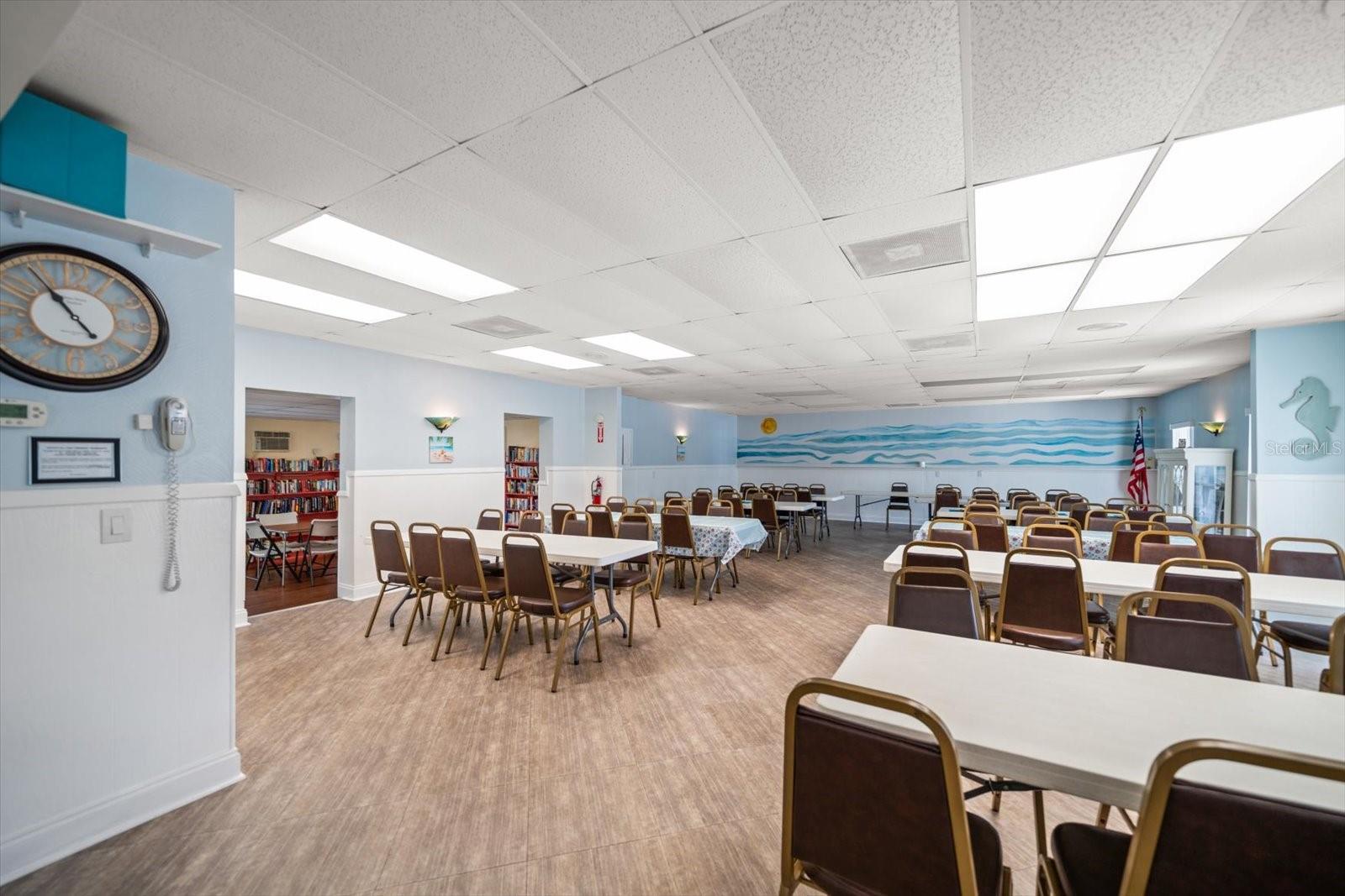 Image 38 of 46 For 948 Virginia Street 202