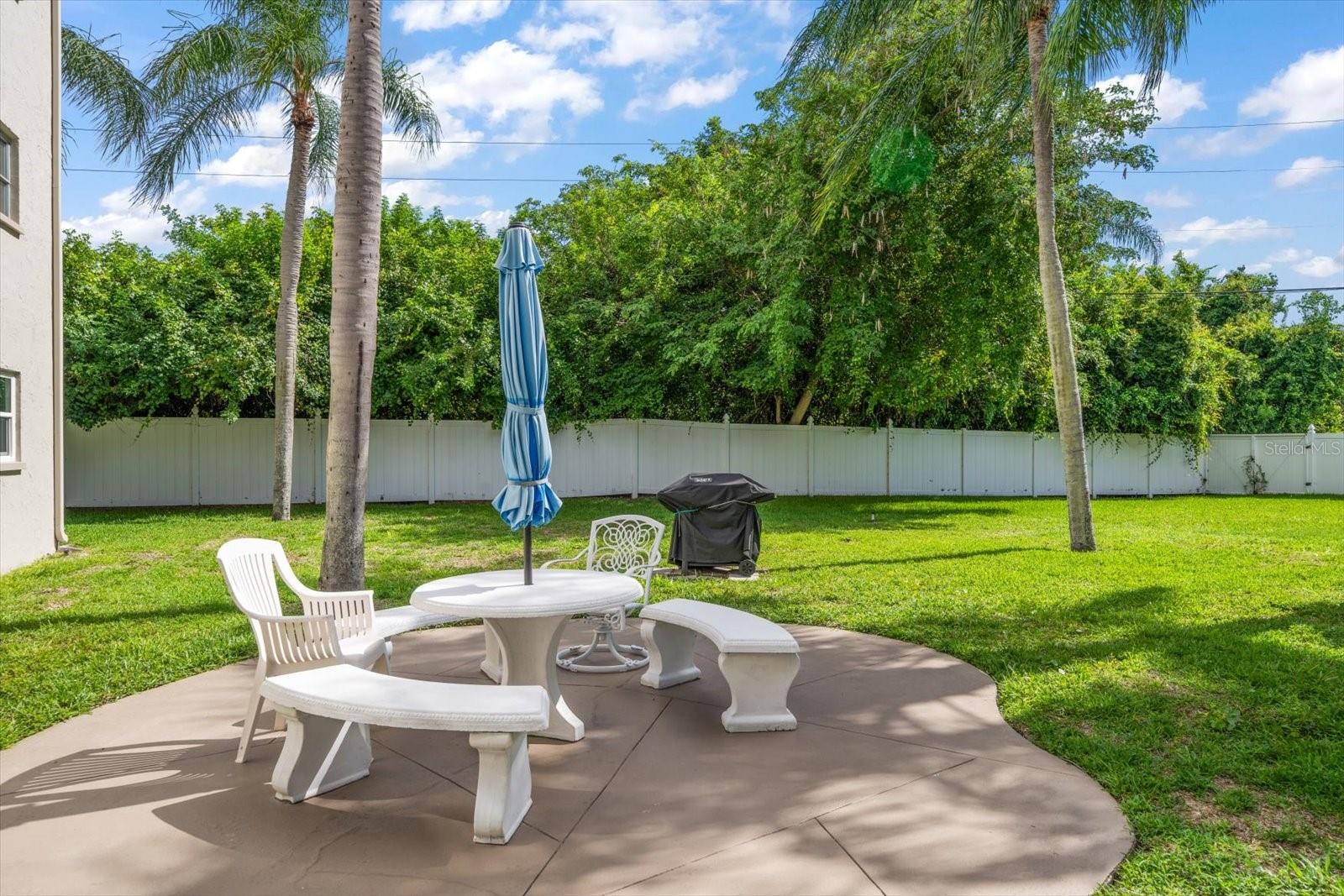 Image 40 of 46 For 948 Virginia Street 202