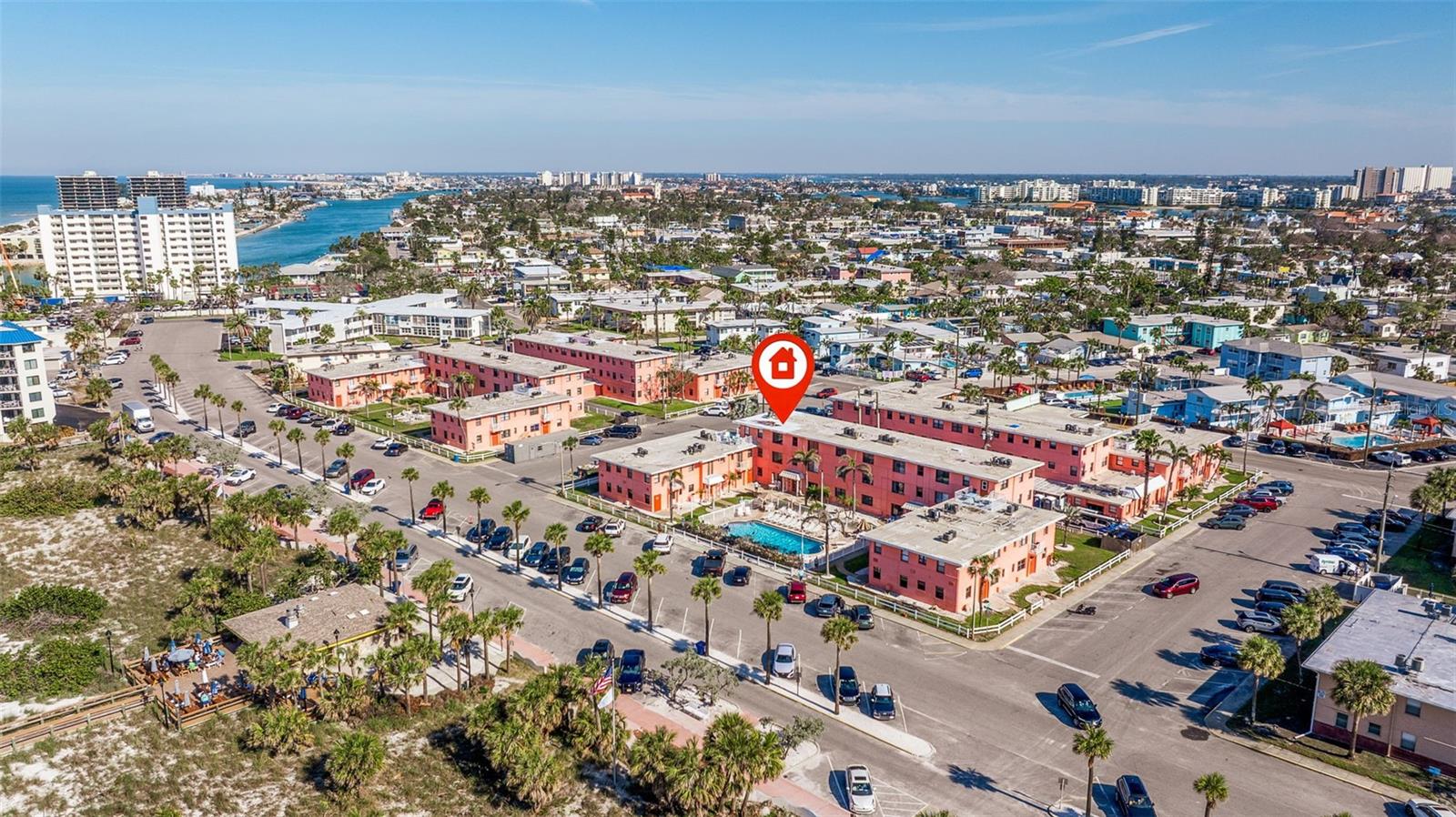 Listing photo id 33 for 6800 Sunset Way 1003