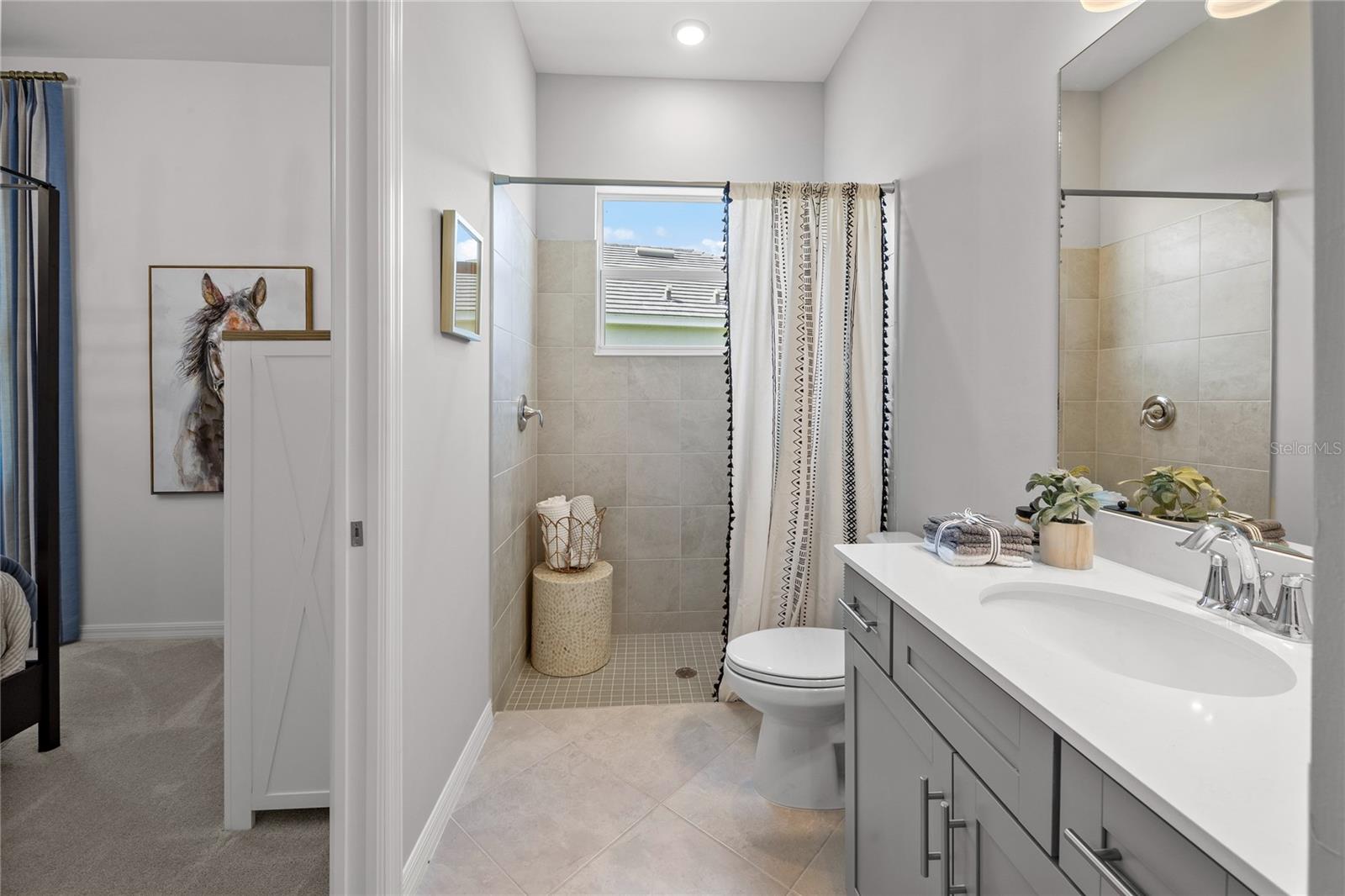 Image 30 of 40 For 17190 Albatross Road