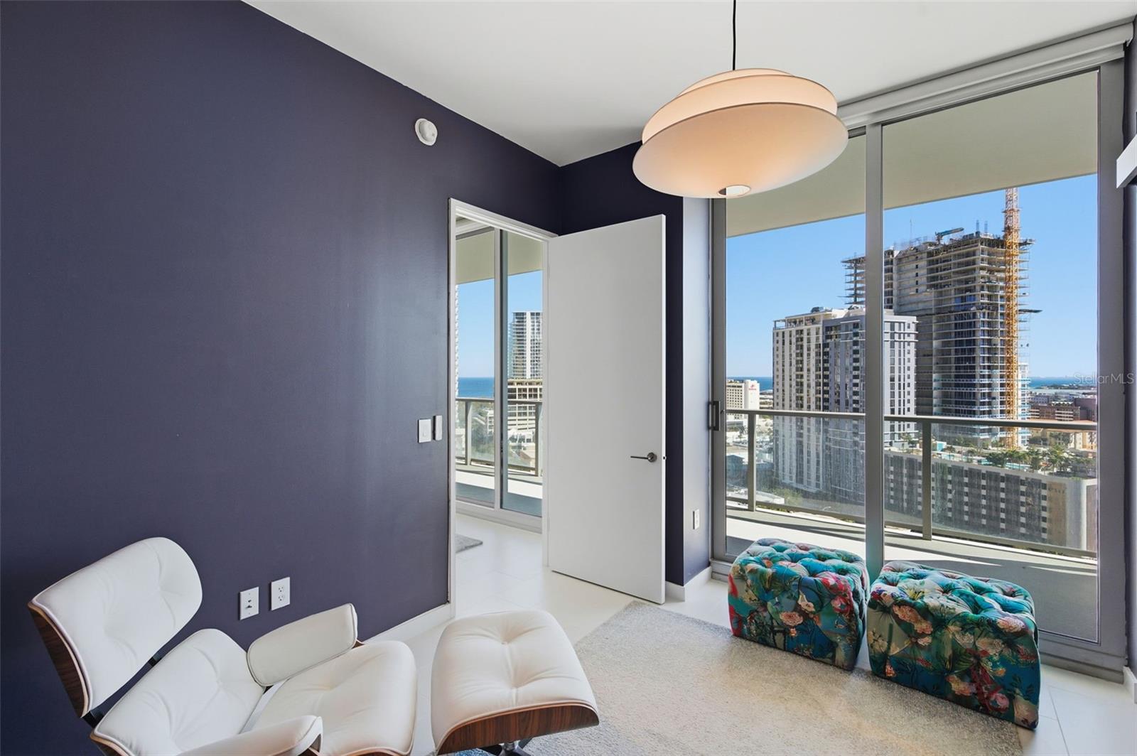 Image 25 of 48 For 400 Central Avenue 1504