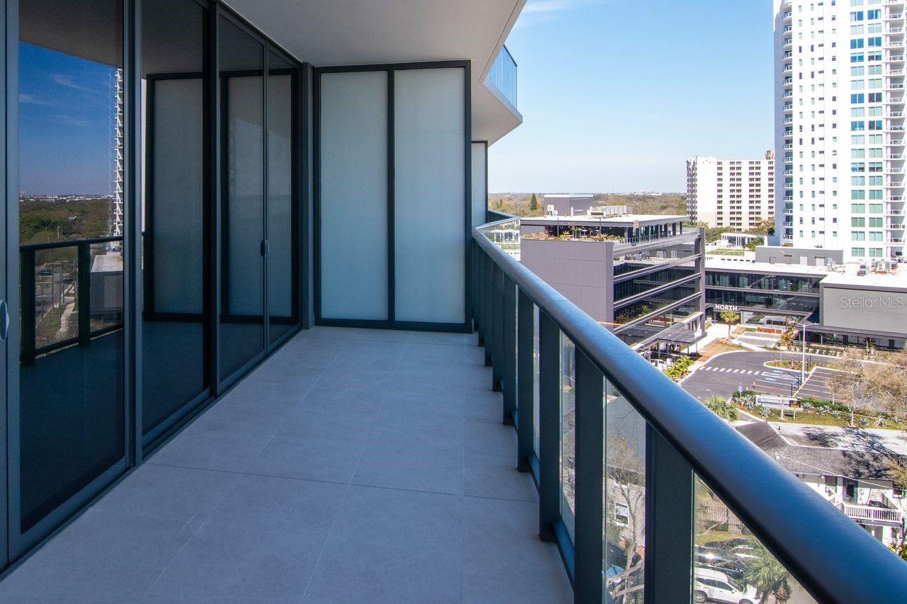 Listing photo id 27 for 3015 Ysabella Avenue 903