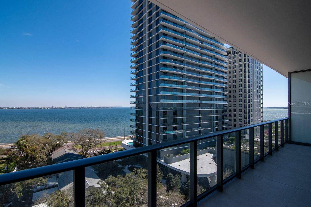 Listing photo id 28 for 3015 Ysabella Avenue 903