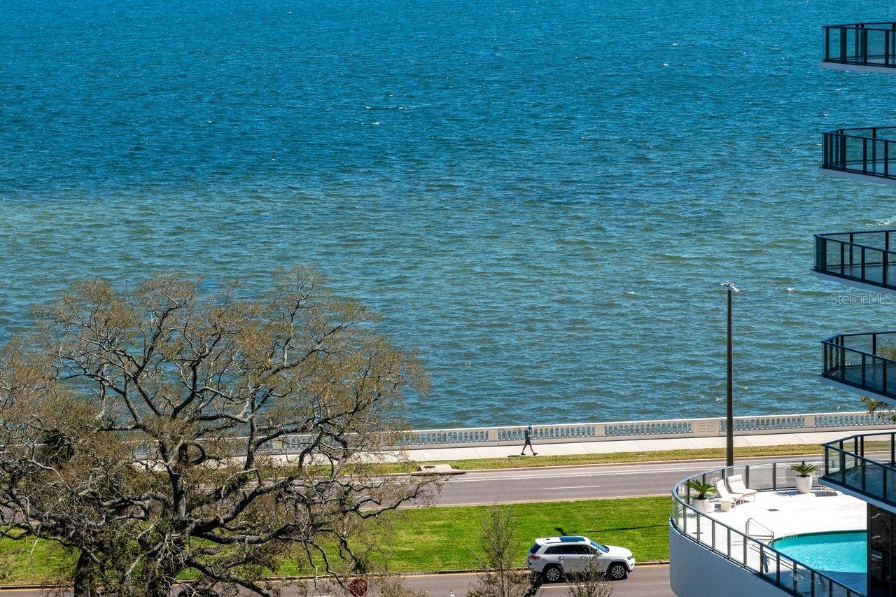 Listing photo id 33 for 3015 Ysabella Avenue 903